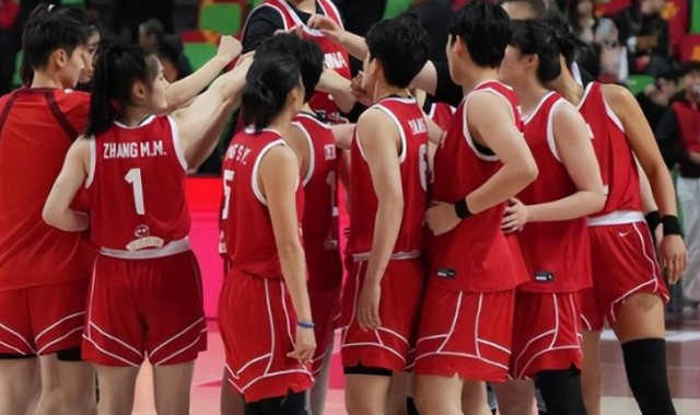 世界杯比赛视频-中国女篮74-69巴西女篮！球员评价：4人满分，3人崩盘，3人刚及格
