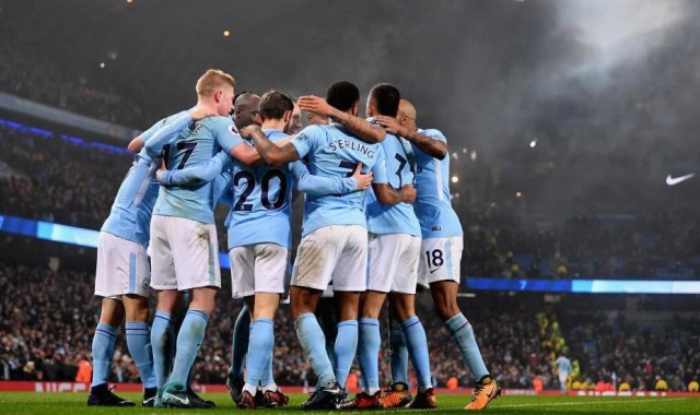 世界杯高清回放-京多安离队后，曼城百分赛季阵容只剩下福登、斯通斯、B席3人